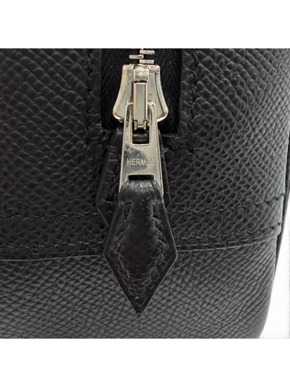 Hermes Plume Mini 20 Black Veau Epsom Silver Logo Zip Handbag - Picture 8 of 11